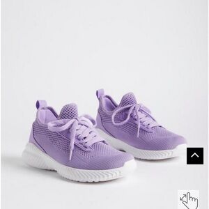 Woman’s 13W lilac purple sneakers Torrid